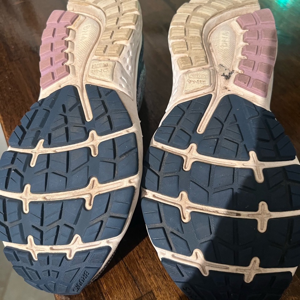 Brooks Ghost 11 size 7.5